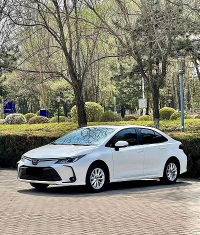 2026 Toyota Corolla Hybrid: best-seller global, líder em exportações de sedãs híbridos